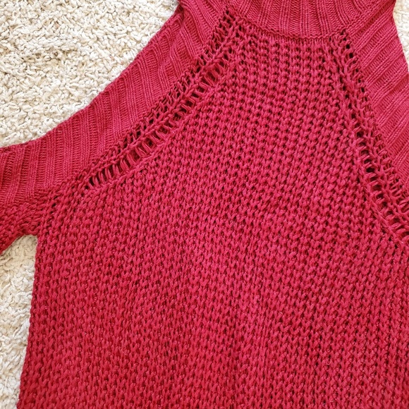 DAVI & DANI Maroon Cold Shoulder Viscose Knit Sweater Dress or Long Top S/M - Picture 2 of 3